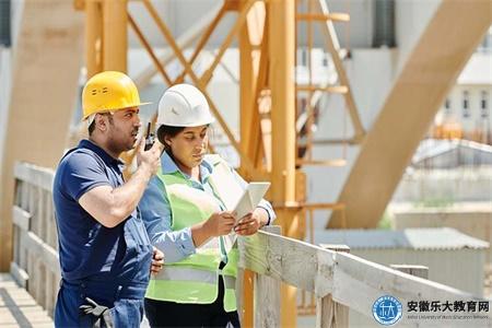 2025安徽二建證考試難不難（六專業通過率約兩成）