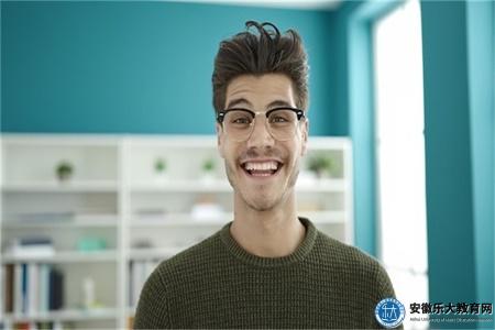 蚌埠醫科大學成考本科學位申請條件（大致5個條件）